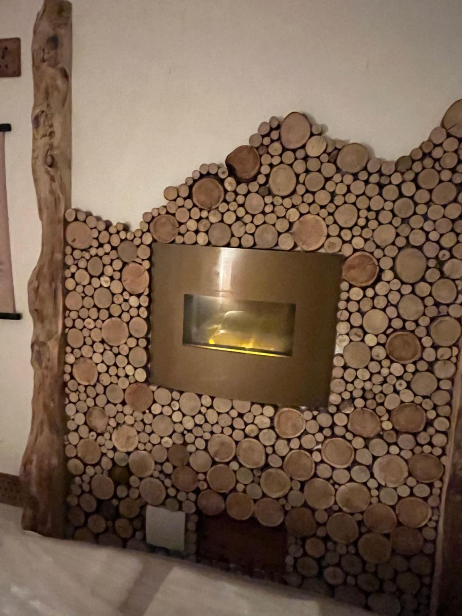 La Locanda Delle Pulci Bio Welness Mezzana  Kültér fotó