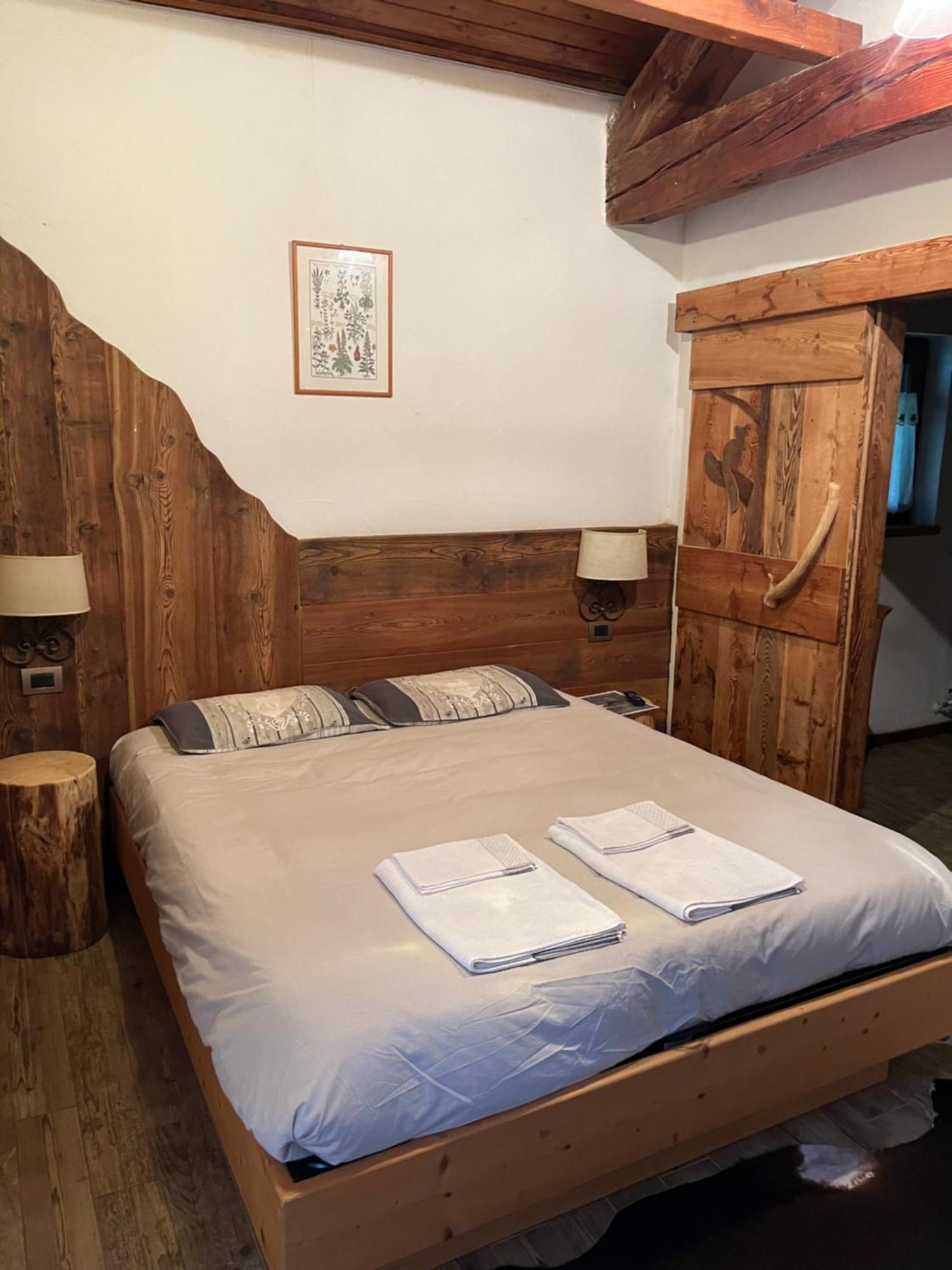 La Locanda Delle Pulci Bio Welness Mezzana  Kültér fotó