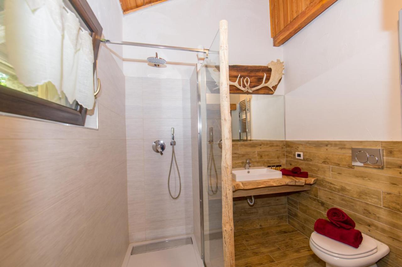 La Locanda Delle Pulci Bio Welness Mezzana  Kültér fotó