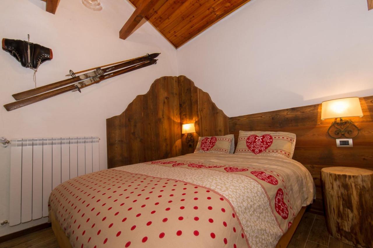 La Locanda Delle Pulci Bio Welness Mezzana  Kültér fotó